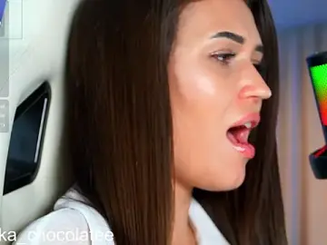 Stripchat Nude Webcam of Adel_chocolate_
