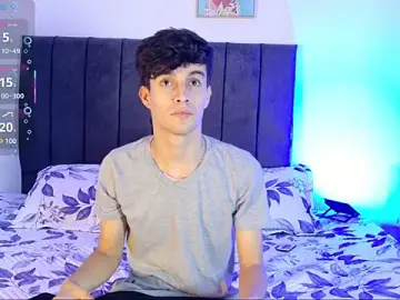 axxxel_twink