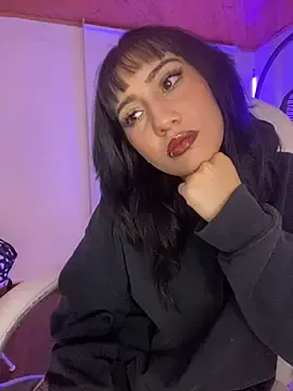 Zaira_pink