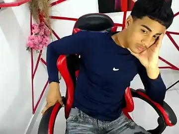 Stripchat Watch Live Sex Cams of oliver-parker