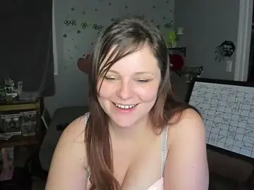 DelilaFields2
