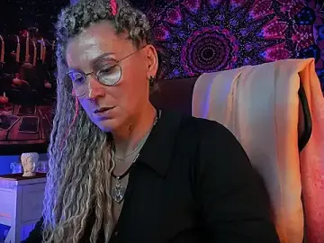 Stripchat Best live sex cam show of UmaSpace