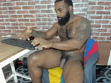 Stripchat Best live sex cam show of Freedom_24