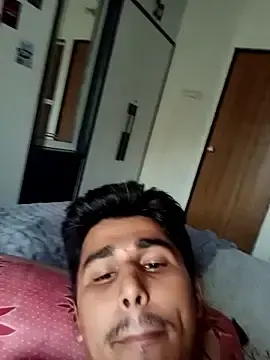 Stripchat Adult Webcam of HelpfulSucrose