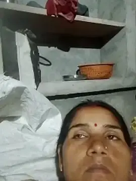 Stripchat Sex Cam of Seema_ji12