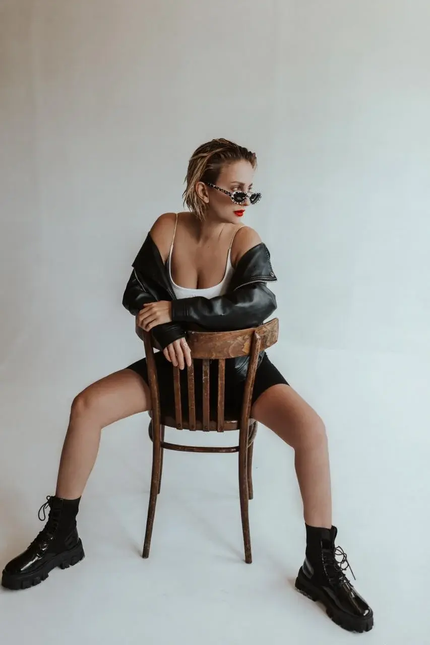 Avery_Wilson