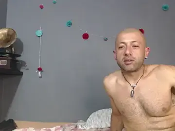 Stripchat Live Porn of _bonnie_and_clyde