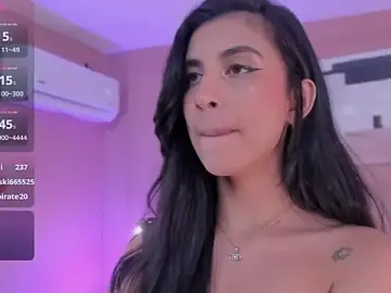 Stripchat Live Sex of zia_cooper