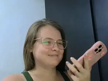 Stripchat Live Porn of HellenMiyer1111