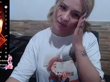 Stripchat Free Live Porn of athenea_russo4