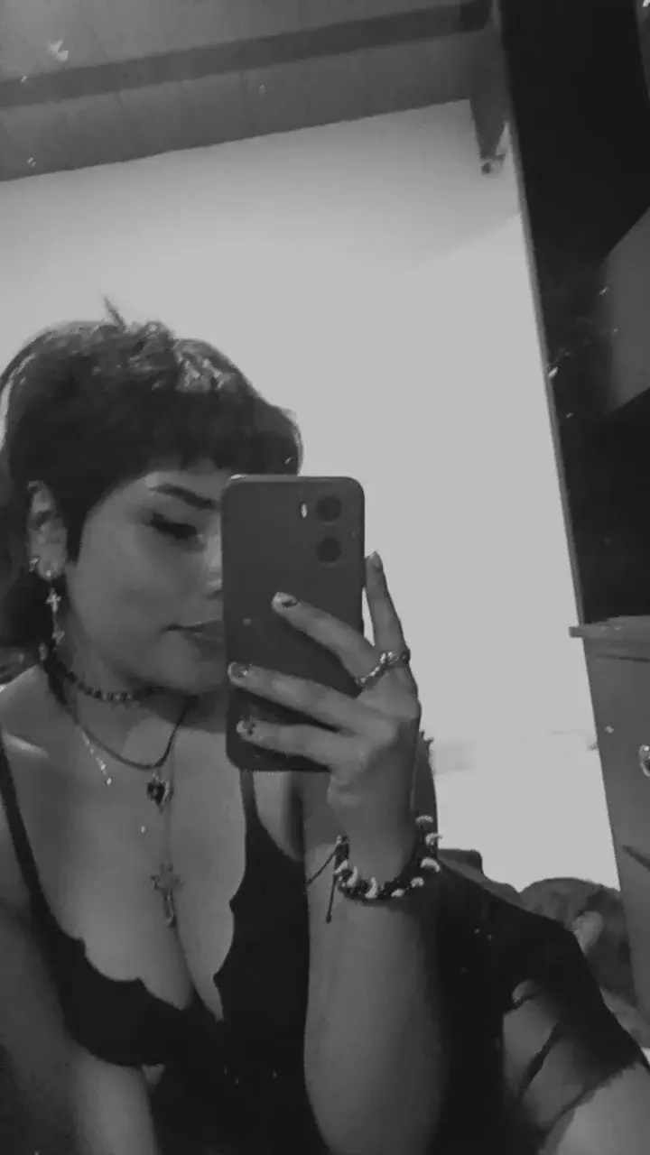 lilith_lux_