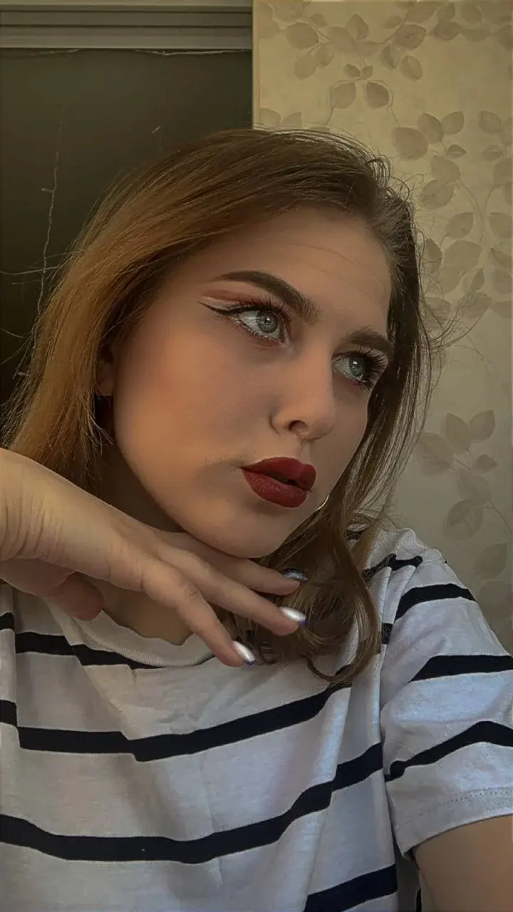 Lasly_Fox