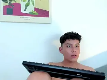 Stripchat Adult Video Chat of Nathanbelll