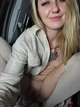 Stripchat Live Sex of SheIsSomething