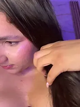 mia_khalaf