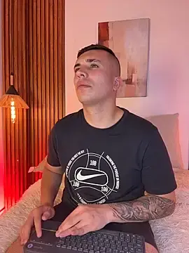 Stripchat Free Live Porn of Diiego_Axel