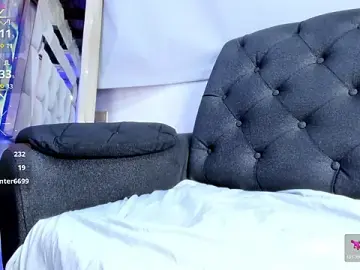 Stripchat Private Sex Chat of violet_milleer