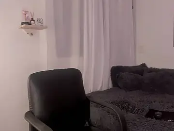 Stripchat Adult Webcam of CristinaHanze_