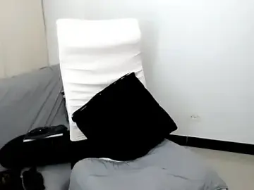 Stripchat Live Sex of Laura-pervert