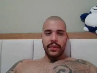 Xlovecam Live Sex of MedellynDark