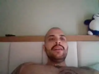 Xlovecam Watch Live Sex Cams of MedellynDark